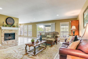 Waterfront Houston Home 1 Mi to Space Center!